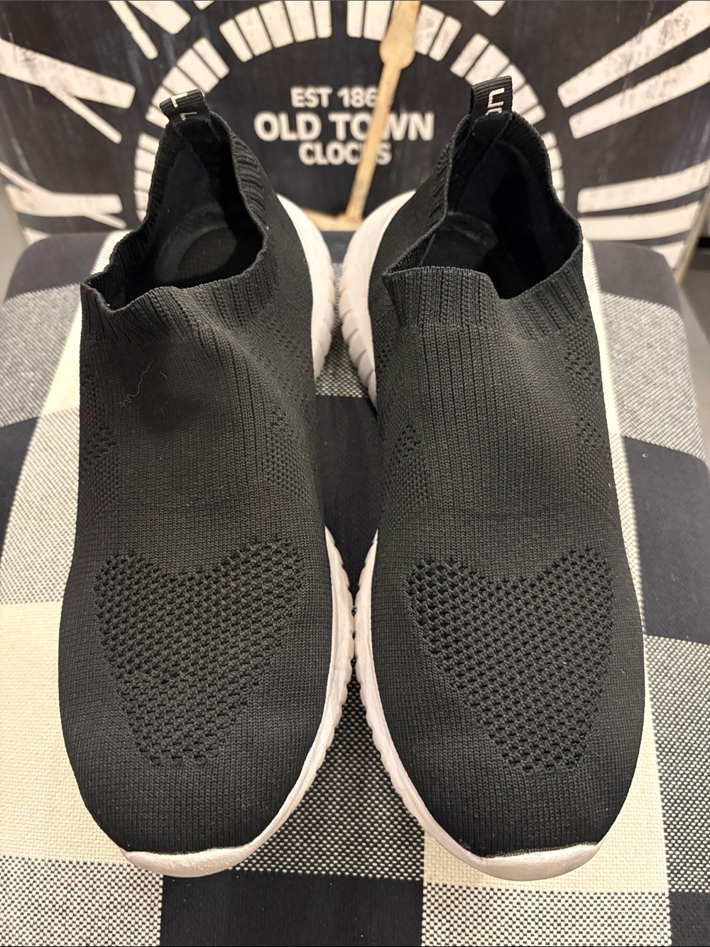 Women’s Slip-On Knit Sneakers - Black